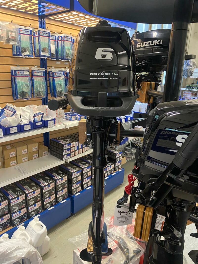 Myydään: Todella vähän käytetty Suzuki perämoottori DF6AL